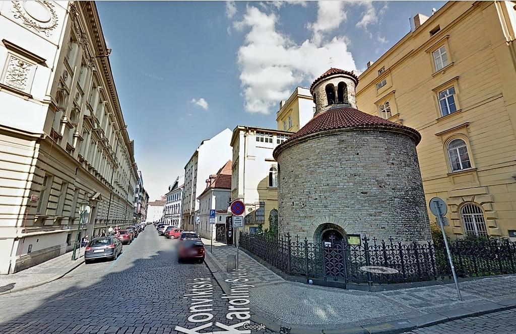 Champagne Studio With Sauna Prague Exterior photo